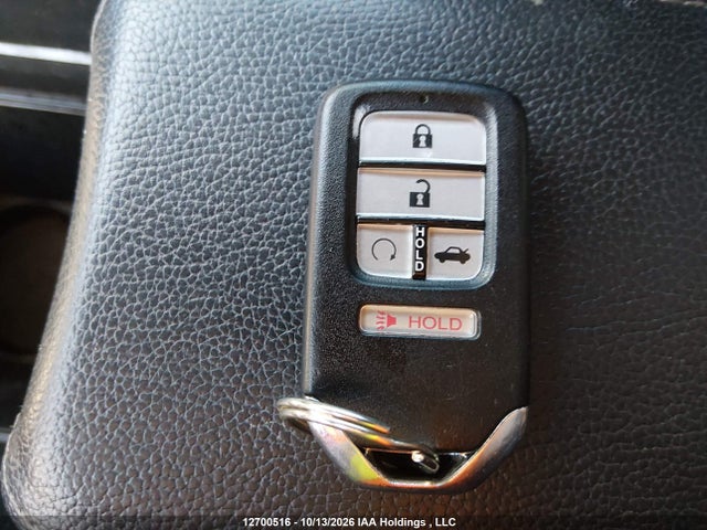 Honda Civic Touring 2019 2HGFC1F9XKH105819 Image 10