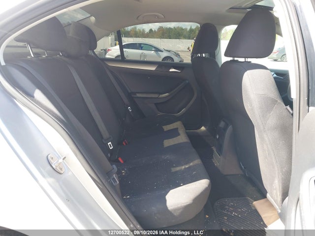 Продаж на аукціоні авто 2015 Volkswagen Jetta 2.0l Trendline/2.0l Trendline+, vin: 3VW2K7AJ7FM275368, номер лоту: 12700522