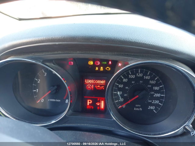 JA4AJ3AU1JU603077 Mitsubishi RVR SE