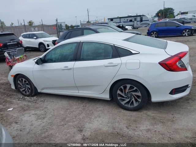 Honda CIVIC EX 2019 2HGFC2F79KH006865 Image 14