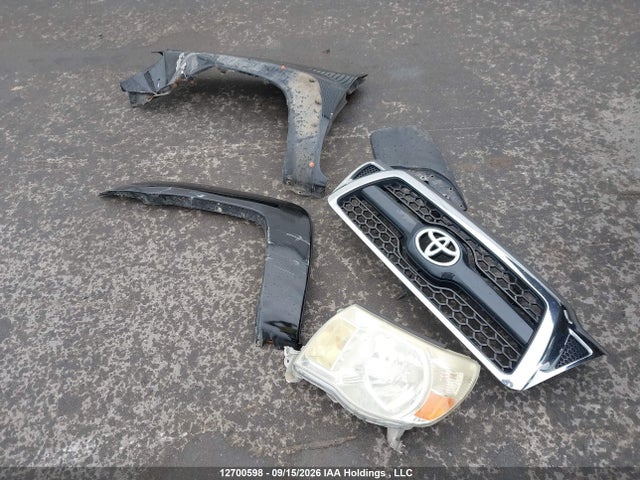 2011 Toyota Tacoma Access Cab მანქანა იყიდება აუქციონზე, vin: 5TFUU4EN4BX012406, აუქციონის ნომერი: 12700598