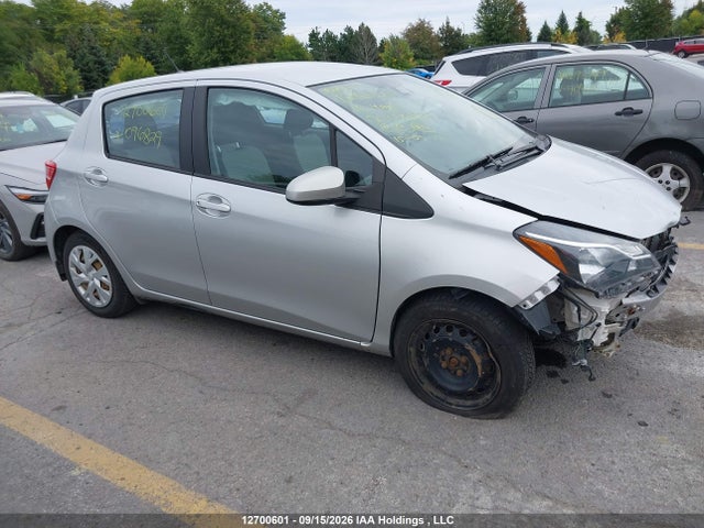 Toyota YARIS LE 2018 VNKKTUD38JA096829 Image 13