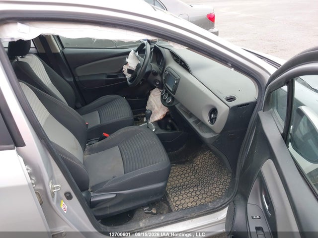 Toyota YARIS LE 2018 VNKKTUD38JA096829 Image 5