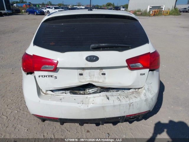 2011 Kia Forte5 2.4l Sx/2.4l Sx Luxury მანქანა იყიდება აუქციონზე, vin: KNAFW5A39B5352060, აუქციონის ნომერი: 12700616