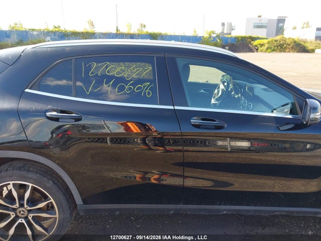 Aukcja sprzedaży 2018 Mercedes-benz Gla 250 4matic, vin: WDCTG4GB0JJ406096, numer aukcji: 12700627