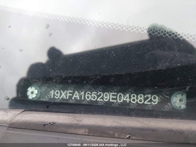 12700645 :رقم المزاد ، 19XFA16529E048829 vin ، 2009 Honda Civic Lx مزاد بيع