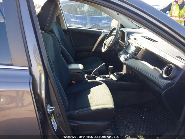 12690126 :رقم المزاد ، 2T3RFREVXDW104303 vin ، 2013 Toyota Rav4 Xle مزاد بيع