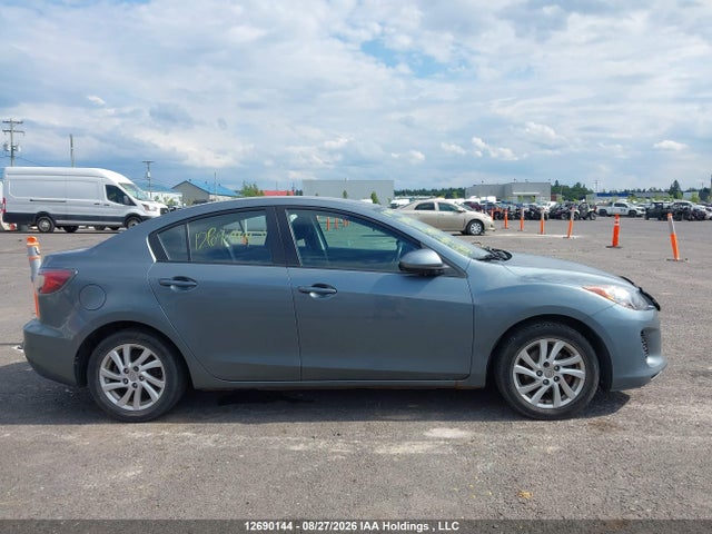Продажа на аукционе авто 2012 Mazda Mazda3 Gx, vin: JM1BL1UF8C1549738, номер лота: 12690144