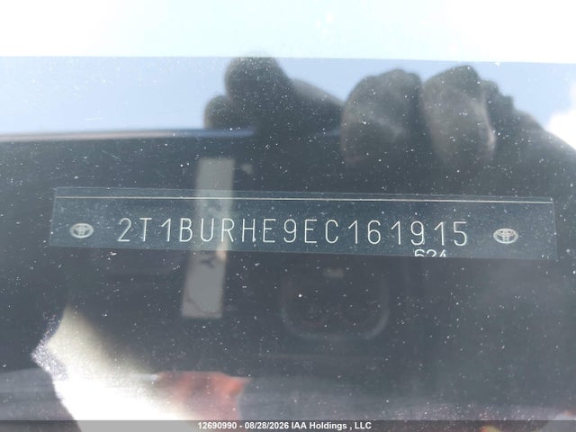 12690990 :رقم المزاد ، 2T1BURHE9EC161915 vin ، 2014 Toyota Corolla Le مزاد بيع