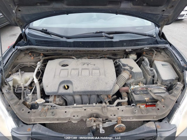 12691348 :رقم المزاد ، 2T1KU4EE2BC637196 vin ، 2011 Toyota Matrix مزاد بيع
