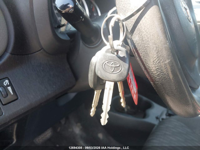 Toyota YARIS LE 2014 VNKKTUD34EA011278 Image 11