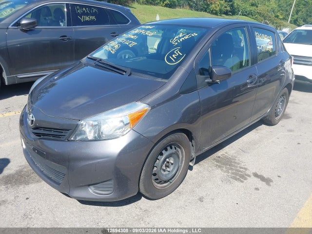 Toyota YARIS LE 2014 VNKKTUD34EA011278 Image 2
