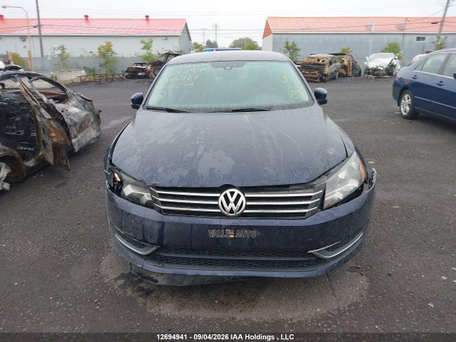 12694941 :رقم المزاد ، 1VWAS7A3XFC105987 vin ، 2015 Volkswagen Passat 1.8 Tsi Trendline مزاد بيع