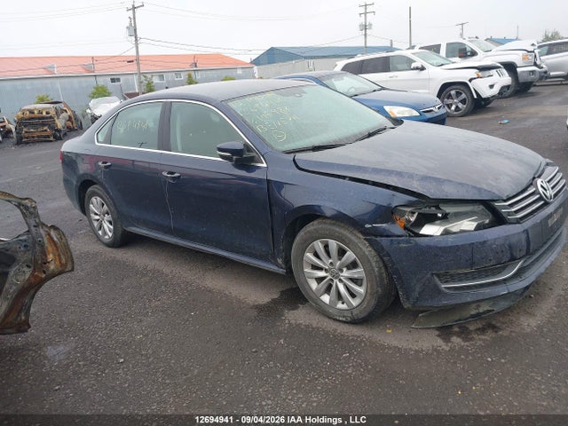 12694941 :رقم المزاد ، 1VWAS7A3XFC105987 vin ، 2015 Volkswagen Passat 1.8 Tsi Trendline مزاد بيع