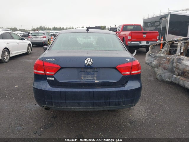 12694941 :رقم المزاد ، 1VWAS7A3XFC105987 vin ، 2015 Volkswagen Passat 1.8 Tsi Trendline مزاد بيع