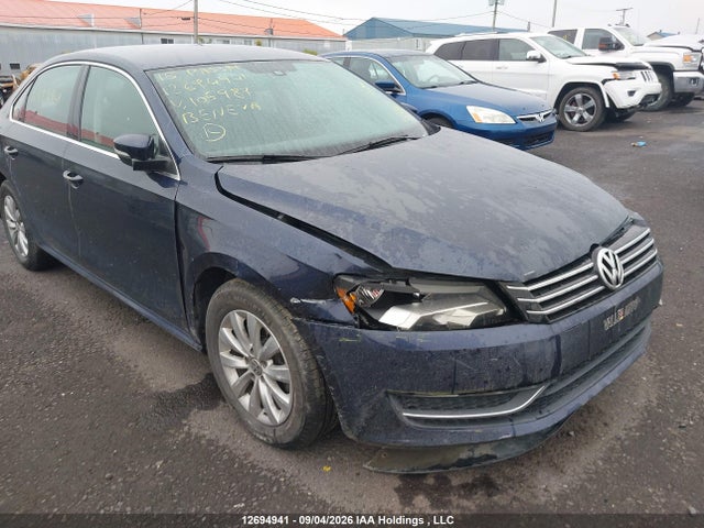 12694941 :رقم المزاد ، 1VWAS7A3XFC105987 vin ، 2015 Volkswagen Passat 1.8 Tsi Trendline مزاد بيع