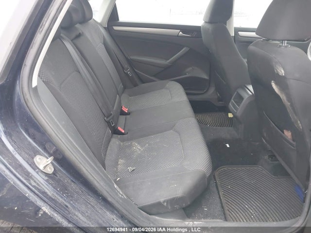 12694941 :رقم المزاد ، 1VWAS7A3XFC105987 vin ، 2015 Volkswagen Passat 1.8 Tsi Trendline مزاد بيع