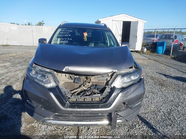 Продажа на аукционе авто 2017 Nissan Rogue S/sl Platinum/sv, vin: 5N1AT2MV7HC792957, номер лота: 12700666