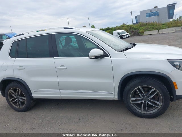Volkswagen Tiguan 2015 WVGJV7AX2FW065475 Image 13