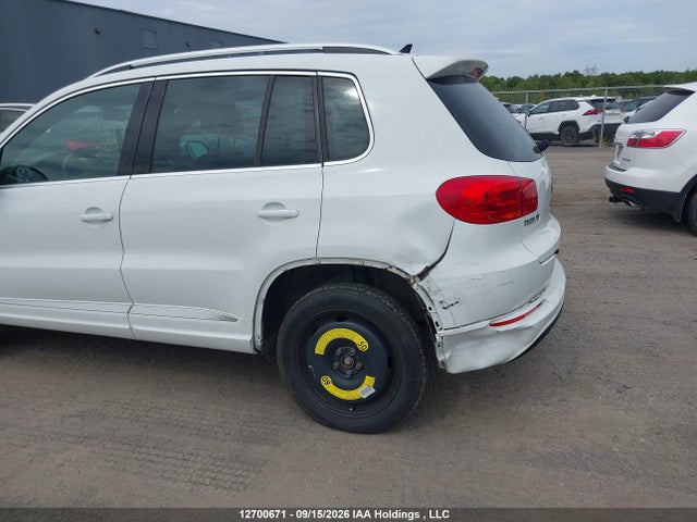 Volkswagen Tiguan 2015 WVGJV7AX2FW065475 Image 6