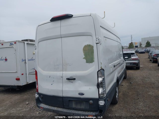Ford Transit-250 2018 1FTYR3XGXJKA82290 Image 17