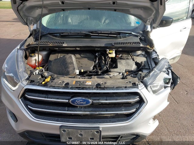 Ford ESCAPE SE 2018 1FMCU9GD5JUC97027 Image 10