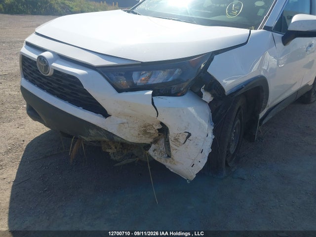 2T3B1RFV6LC098174 Toyota RAV4 LE