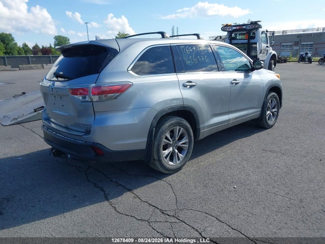 Toyota Highlander Le 2016 5TDBKRFH3GS261778 Image 4