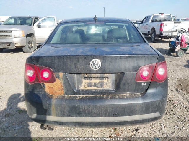 12682330 :رقم المزاد ، 3VWRM31K78M038070 vin ، 2008 Volkswagen Jetta 2.5l Trendline مزاد بيع