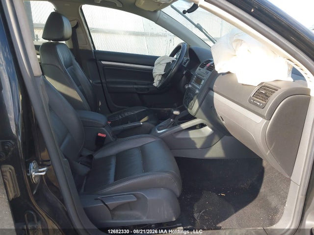 12682330 :رقم المزاد ، 3VWRM31K78M038070 vin ، 2008 Volkswagen Jetta 2.5l Trendline مزاد بيع