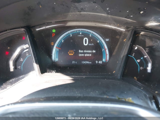 Продажа на аукционе авто 2016 Honda Civic Lx, vin: 2HGFC2F53GH023120, номер лота: 12685673