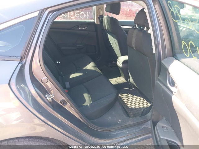 Продажа на аукционе авто 2016 Honda Civic Lx, vin: 2HGFC2F53GH023120, номер лота: 12685673