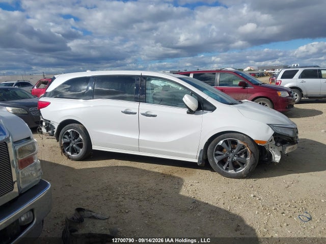 Honda Odyssey Touring 2023 5FNRL6H89PB503713 Image 14