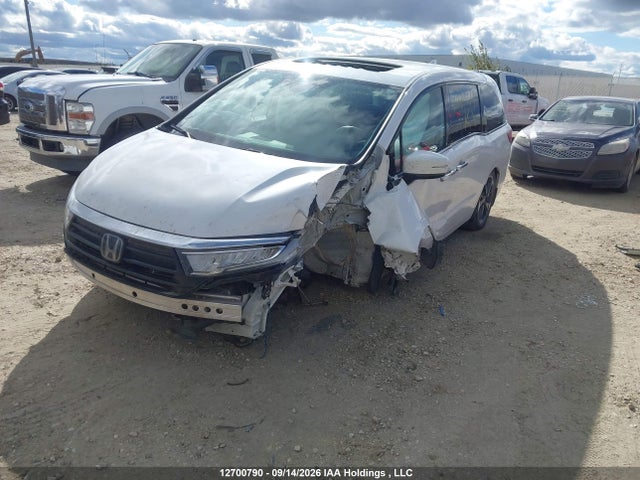 Honda Odyssey Touring 2023 5FNRL6H89PB503713 Image 2