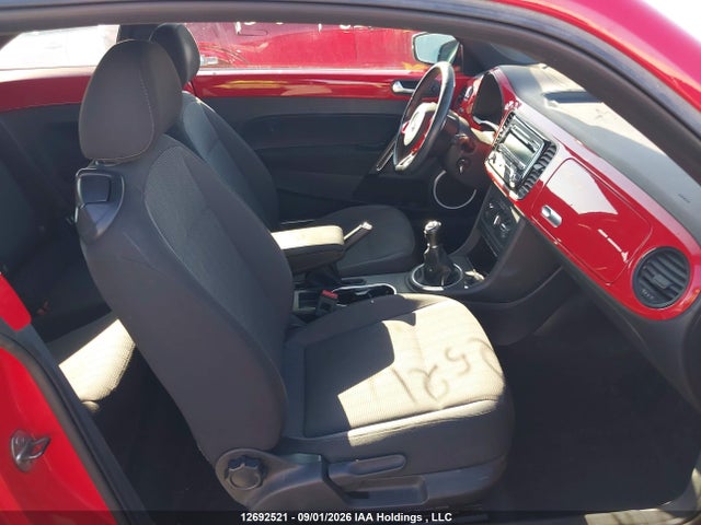 Продажа на аукционе авто 2012 Volkswagen Beetle 2.5l Comfortline/2.5l Highline, vin: 3VWHX7AT6CM620673, номер лота: 12692521