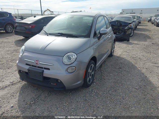 Fiat 500 Electric 2016 3C3CFFGE2GT136146 Image 2