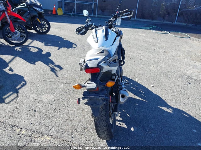 12700837 :رقم المزاد ، JH2RC9022LK400064 vin ، 2020 Honda Nc750 X مزاد بيع