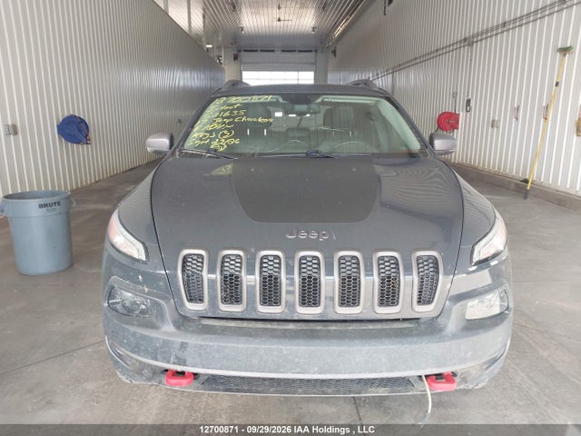 2017 Jeep Cherokee Trailhawk მანქანა იყიდება აუქციონზე, vin: 1C4PJMBB2HW521635, აუქციონის ნომერი: 12700871