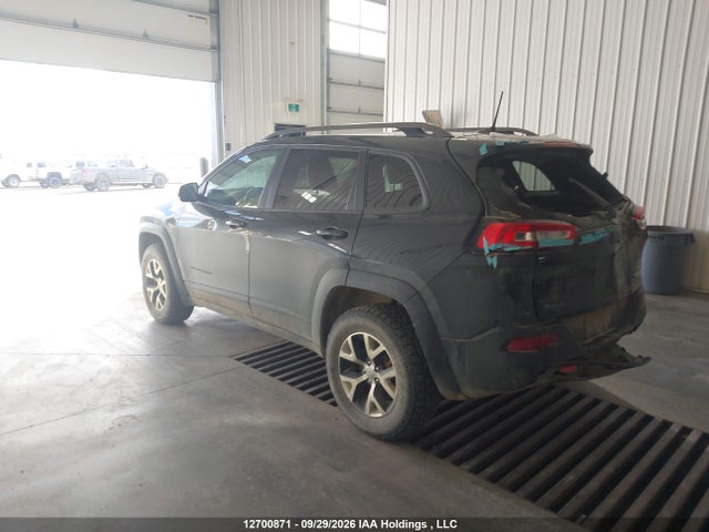 2017 Jeep Cherokee Trailhawk მანქანა იყიდება აუქციონზე, vin: 1C4PJMBB2HW521635, აუქციონის ნომერი: 12700871