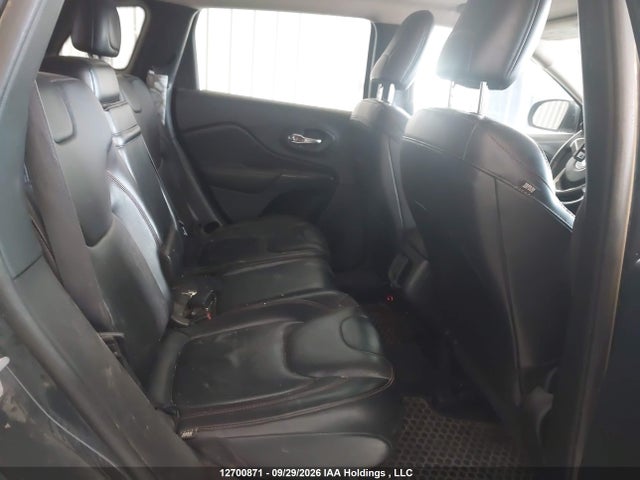 2017 Jeep Cherokee Trailhawk მანქანა იყიდება აუქციონზე, vin: 1C4PJMBB2HW521635, აუქციონის ნომერი: 12700871