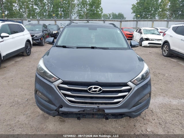 2018 Hyundai Tucson მანქანა იყიდება აუქციონზე, vin: KM8J3CA41JU711341, აუქციონის ნომერი: 12700932