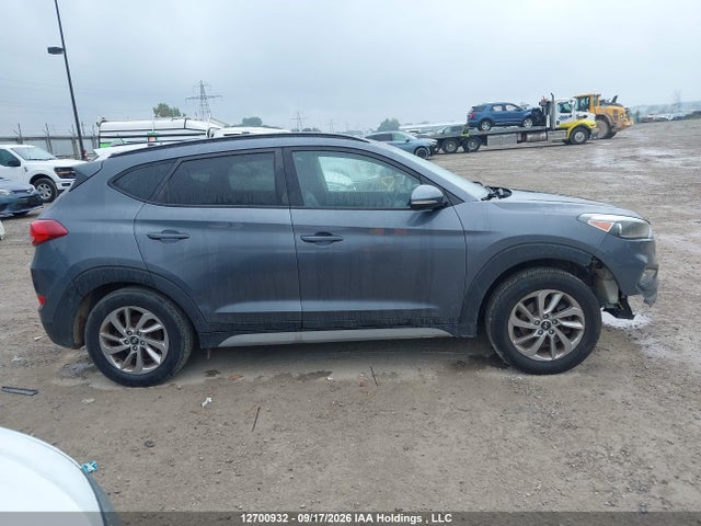 2018 Hyundai Tucson მანქანა იყიდება აუქციონზე, vin: KM8J3CA41JU711341, აუქციონის ნომერი: 12700932