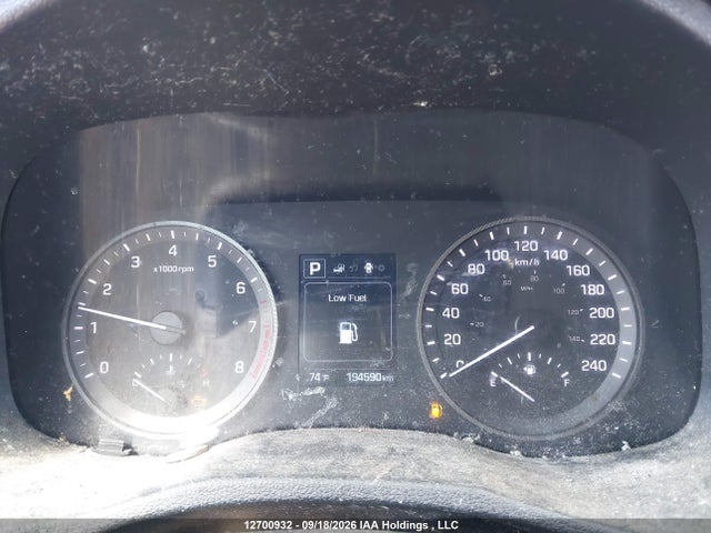 2018 Hyundai Tucson მანქანა იყიდება აუქციონზე, vin: KM8J3CA41JU711341, აუქციონის ნომერი: 12700932
