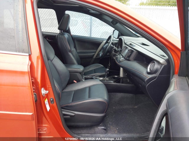 2T3JFREV3GW474400 Toyota RAV4 SE