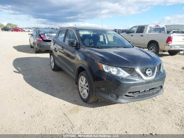 2018 Nissan Qashqai S/sv მანქანა იყიდება აუქციონზე, vin: JN1BJ1CP2JW108884, აუქციონის ნომერი: 12701003