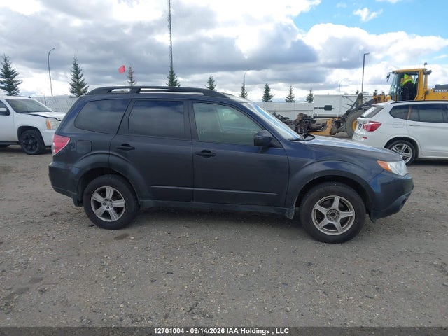 12701004 :رقم المزاد ، JF2SHCBC6CH407323 vin ، 2012 Subaru Forester 2.5x مزاد بيع