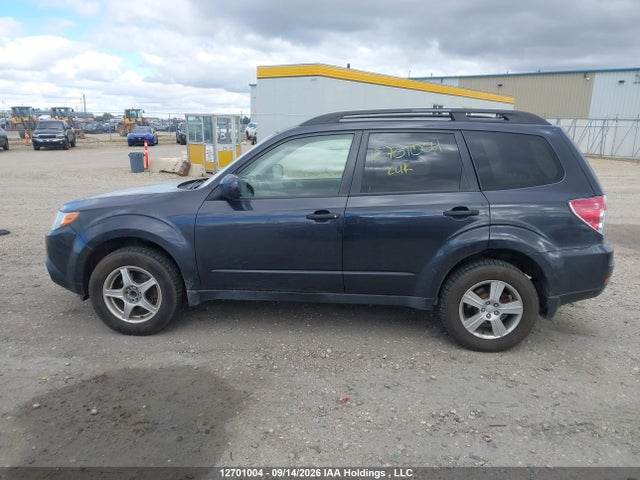 12701004 :رقم المزاد ، JF2SHCBC6CH407323 vin ، 2012 Subaru Forester 2.5x مزاد بيع