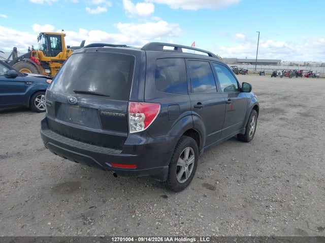12701004 :رقم المزاد ، JF2SHCBC6CH407323 vin ، 2012 Subaru Forester 2.5x مزاد بيع