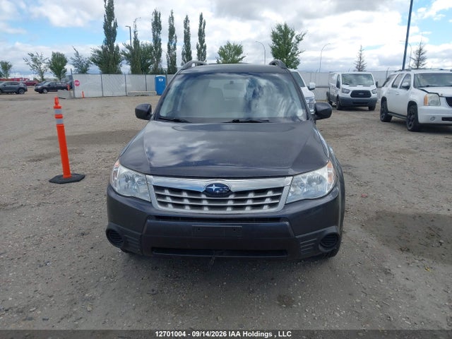 12701004 :رقم المزاد ، JF2SHCBC6CH407323 vin ، 2012 Subaru Forester 2.5x مزاد بيع