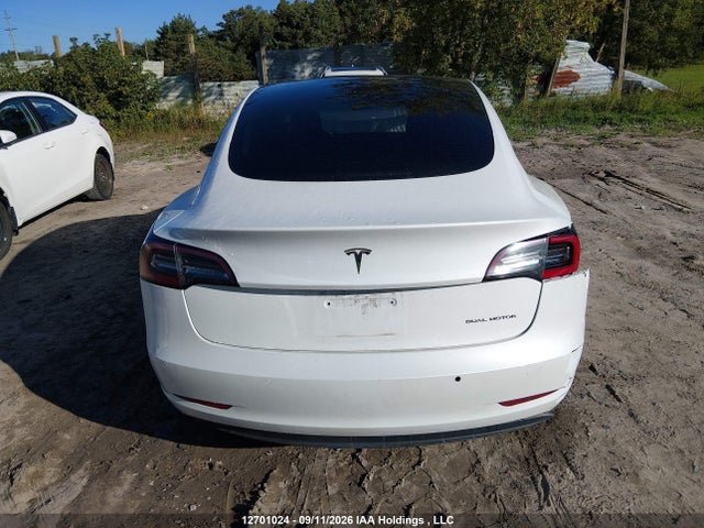5YJ3E1EB3NF273716 Tesla MODEL 3